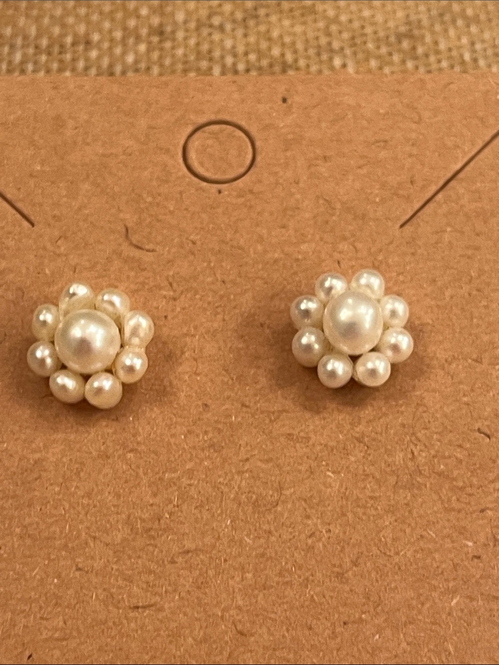 Classic Pearl Cluster Stud Earrings - Cream Pearl 14kt